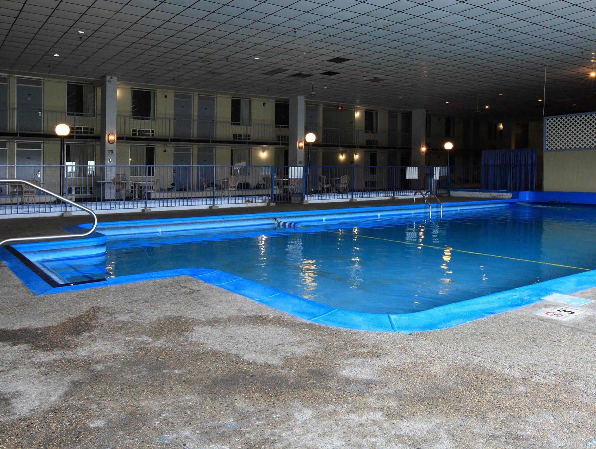 Americas Best Value Inn Newton Kültér fotó